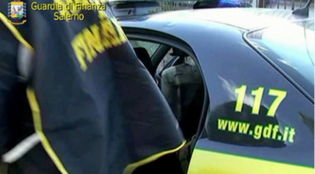 salerno-frode-fiscale-fatture-false-benzina-arresti-sequestro-beni