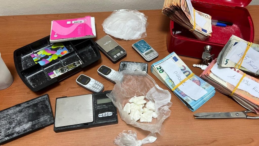 orta atella droga casa