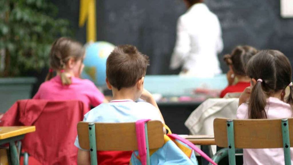 maltrattamenti-professore-sostegno-caserta-condannato