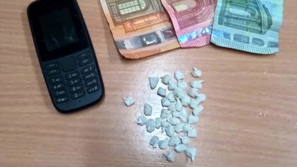 napoli-arrestato-spacciatore-eroina-sri-lanka