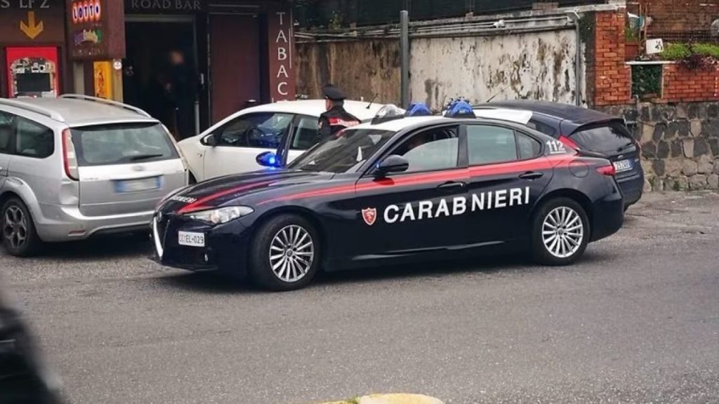 rapine-cambiava-targa-auto-arrestato-pozzuoli