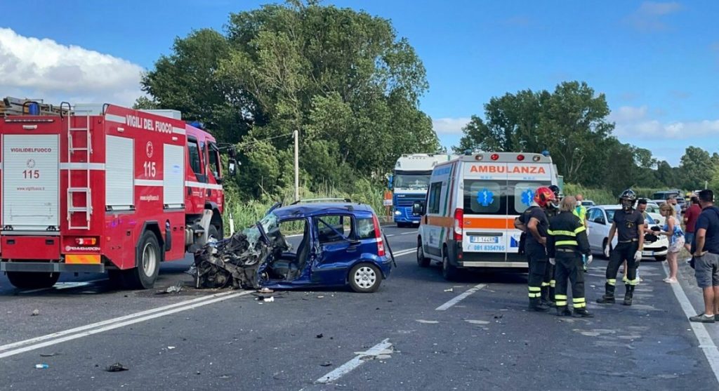 incidente gricignano aversa tir 15 febbraio 2023