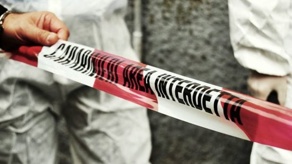 suicidio casoria oggi 22 marzo