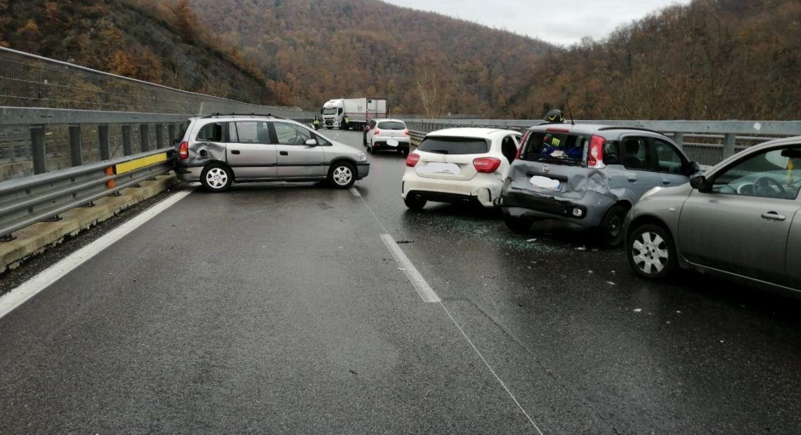incidente maddaloni oggi