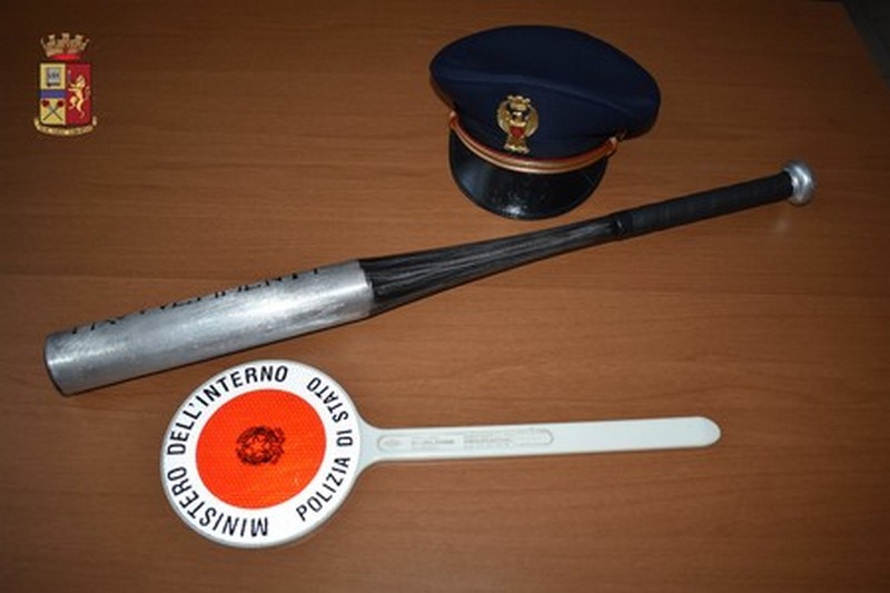 napoli mazze baseball coltelli denunciati