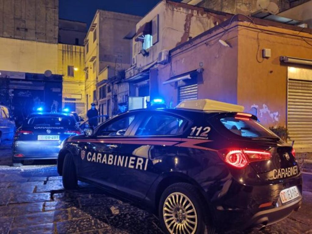 Napoli-uomo-accoltellato-rione-amicizia