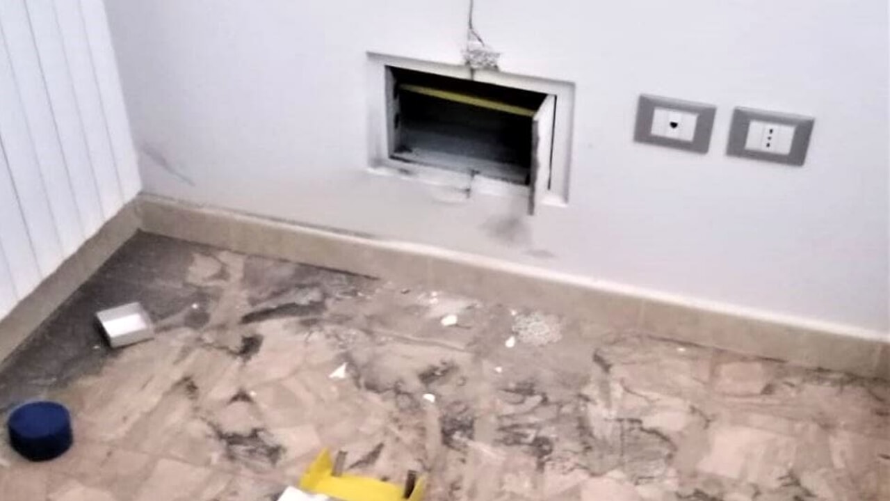 Furto casa Carinaro