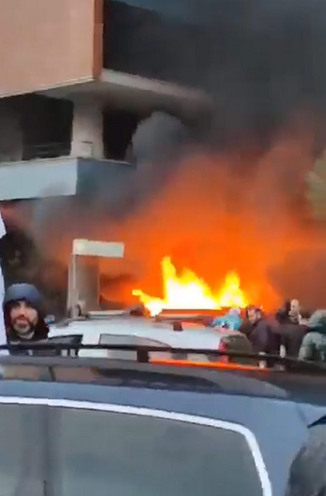 napoli incendio università oggi 21 maggio