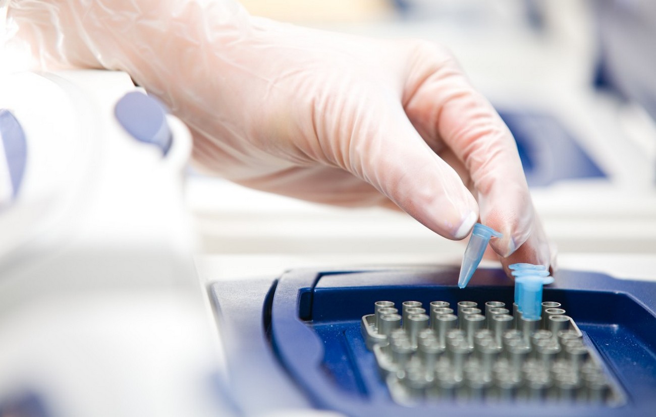 salerno-laboratorio-patologia-molecolare-genomica-medica