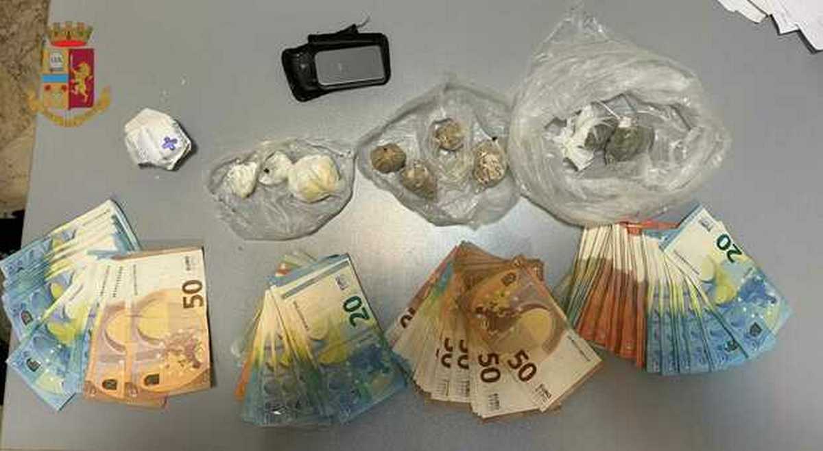 napoli droga arrestato oggi 13 giugno