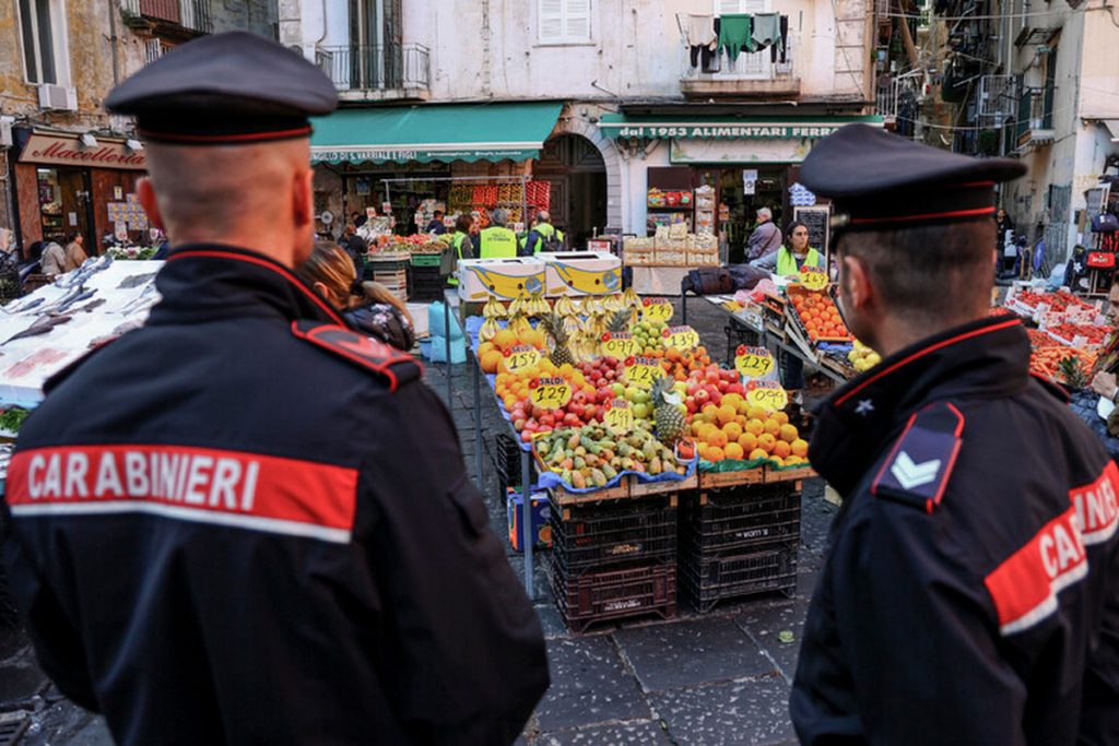 napoli bimbo mini moto denunciata madre