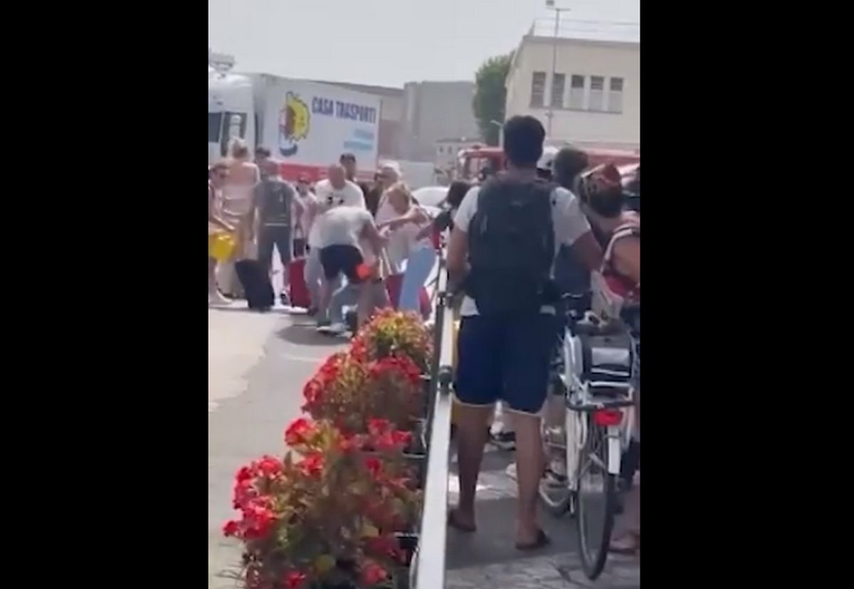 rissa porto napoli 29 luglio