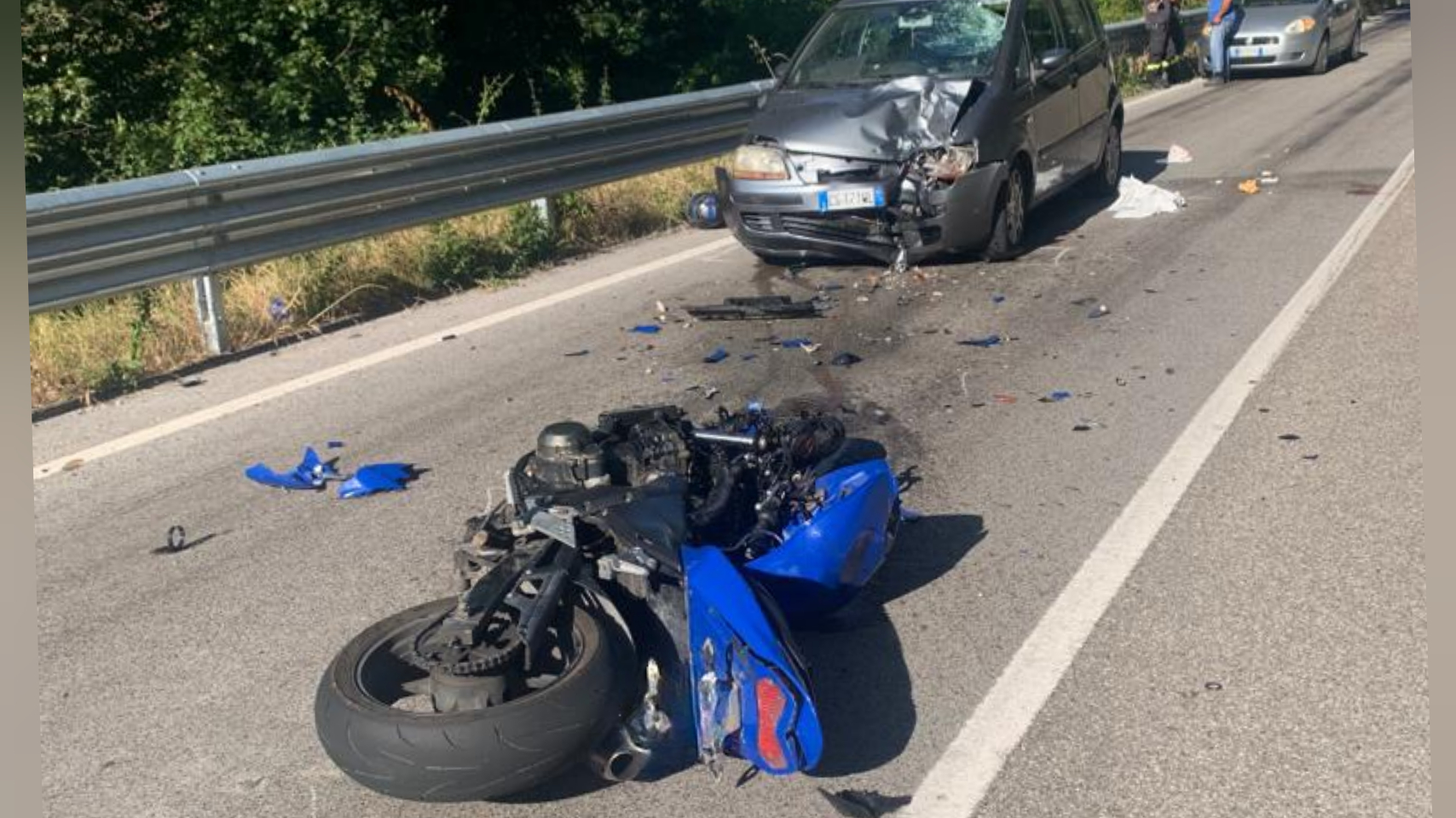 benevento incidente auto moto 16 luglio