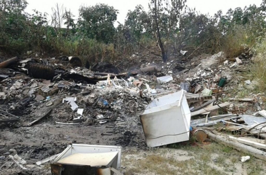 Sequestrata discarica abusiva pompei