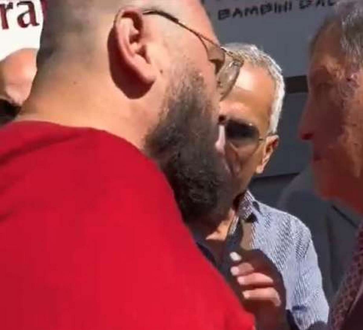 napoli insulti spintoni schiano