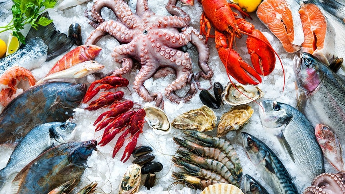 San Cipriano Aversa pesce congelato venduto fresco