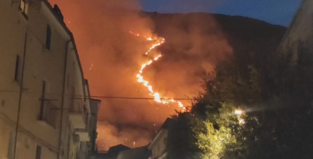 incendio monte santa croce denunciato 31 agosto