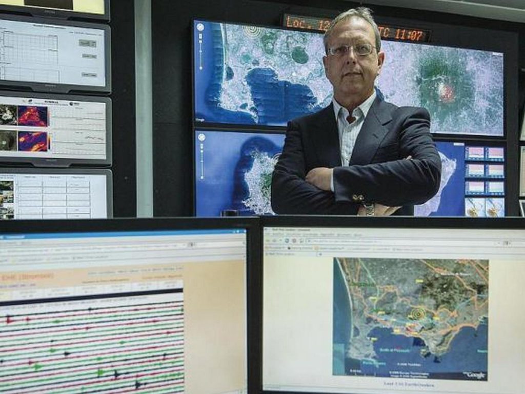 napoli-forte-scossa-terremoto-campi-flegrei-cosa-succede