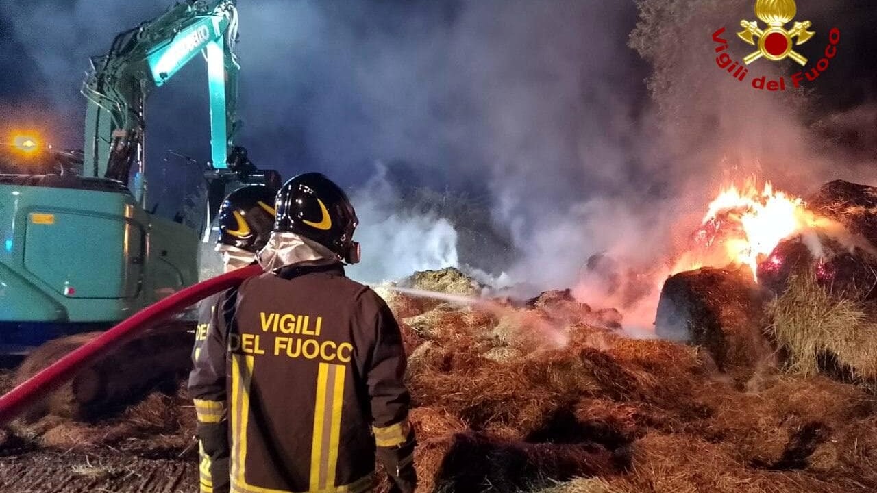 Incendio fienile azienda Presenzano