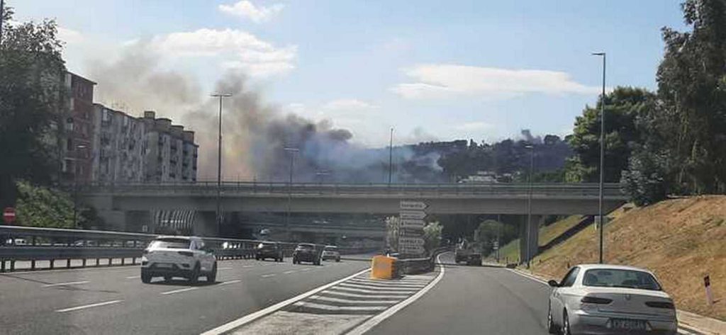 incendio napoli