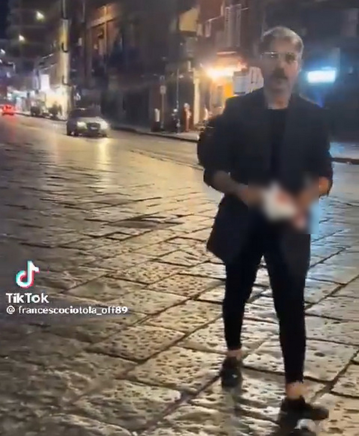 napoli ragazza accoltellata 14 settembre