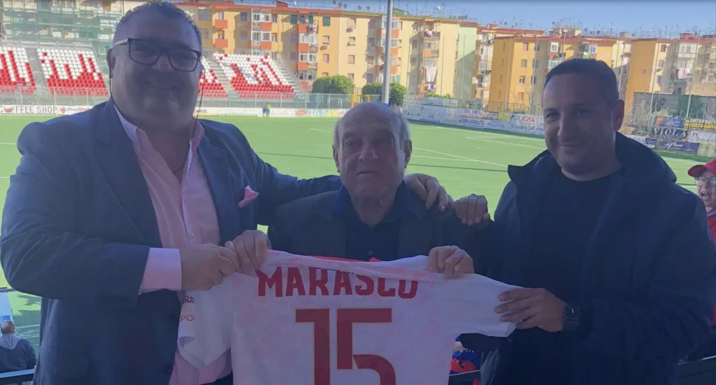 torre del greco morto aniello marasco storico tifoso turris