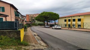 Albanella lite mamme scuola