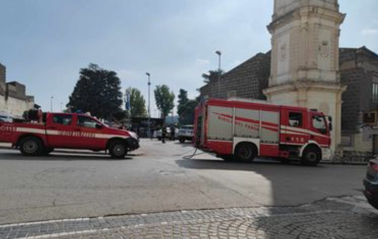 Incendio suv Carinola