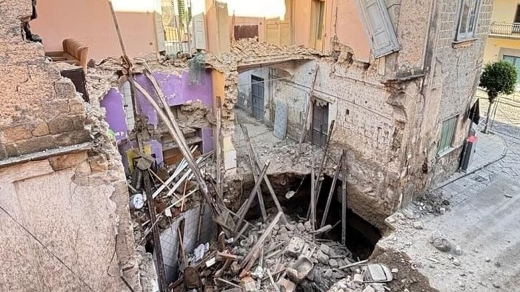 palazzo crollato succivo piano sicurezza 7 novembre
