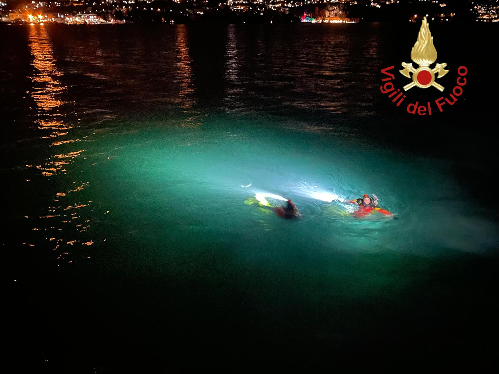auto-lago-como-morti-6-gennaio