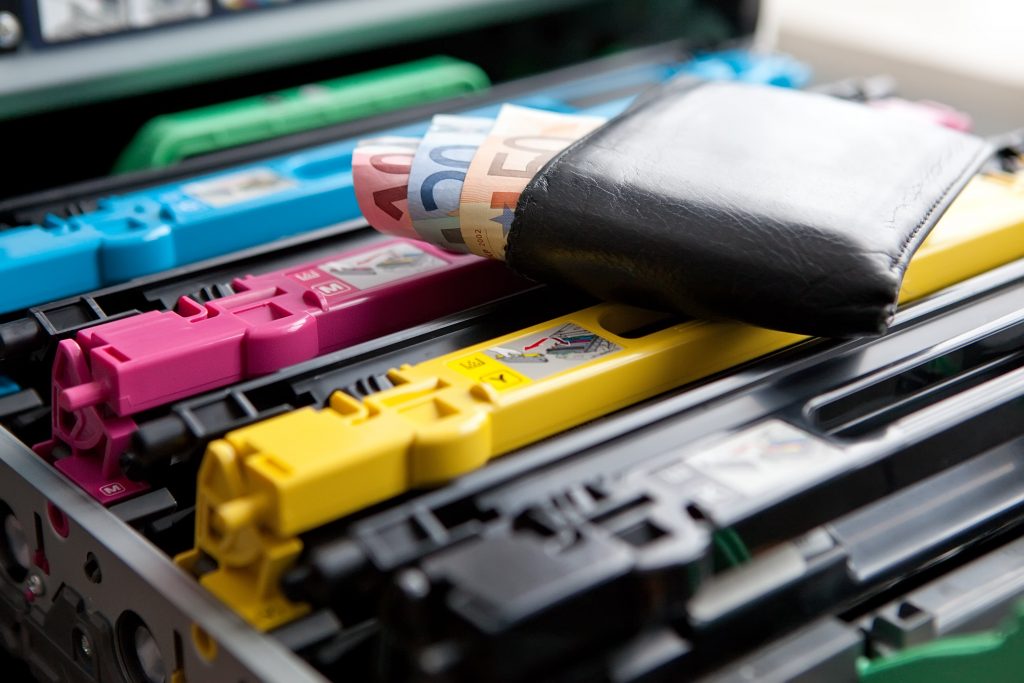 benevento toner contraffatti arrestato