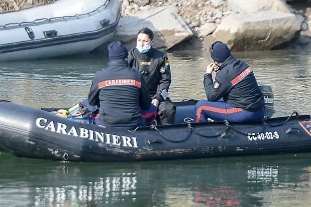 torino-uomo-ucciso-coltellate-corpo-torrente