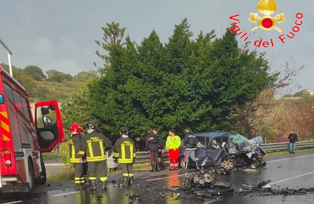 incidente-catanzaro-oggi-epifania-ragazzi-morti-chi-sono