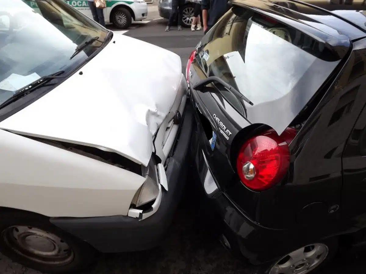 incidente auto lungomare salerno oggi 29 gennaio