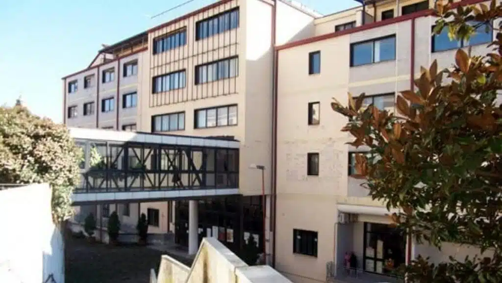 avellino inchiesta concorso vigili indagati domande esame