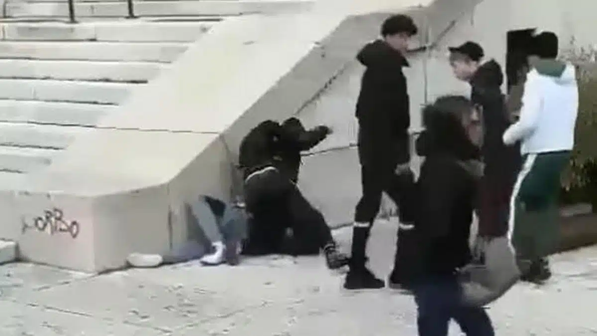 macerata campania pestato arrestati
