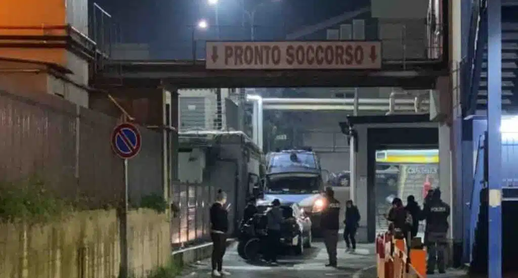 Napoli ragazzo Scampia folgorato