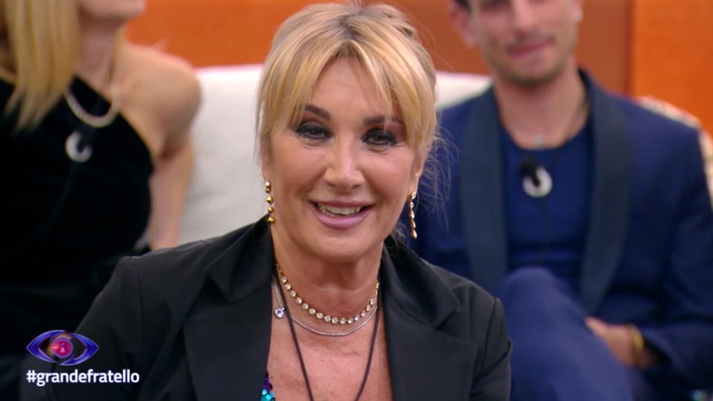 gf simona tagli confessa