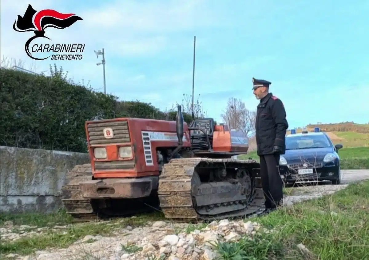 benevento-ritrovato-trattore-rubato-trenta-anni-fa