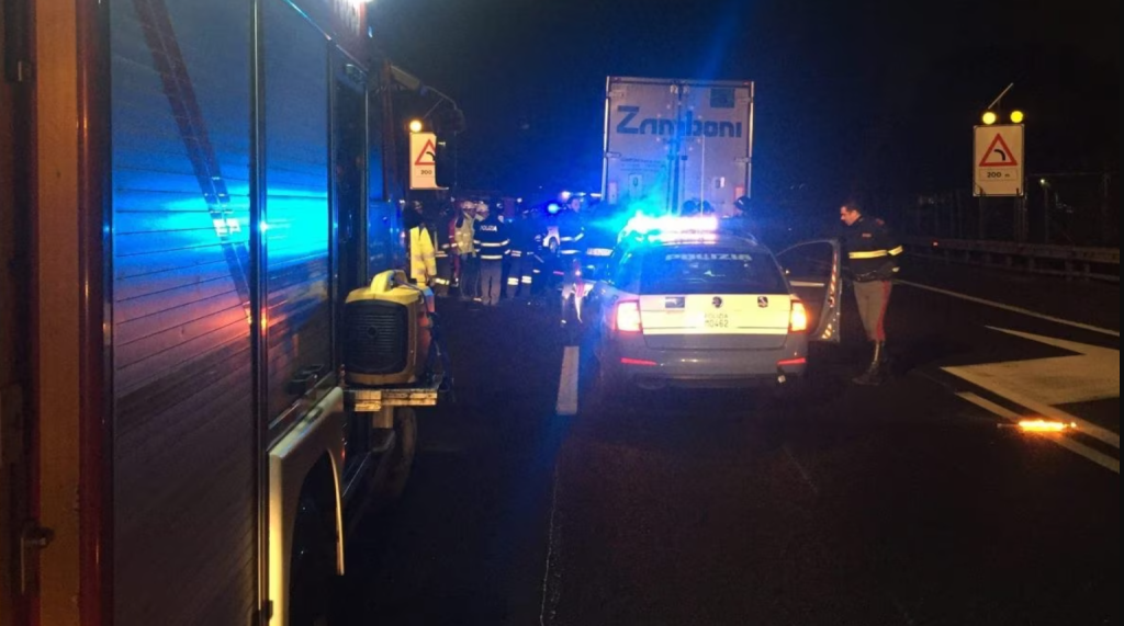 Bergamo uomo investito ucciso camion autostrada