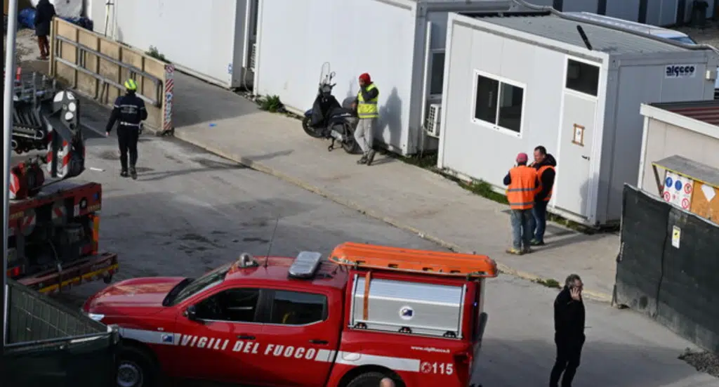 incidente lavoro Brescia morto operaio