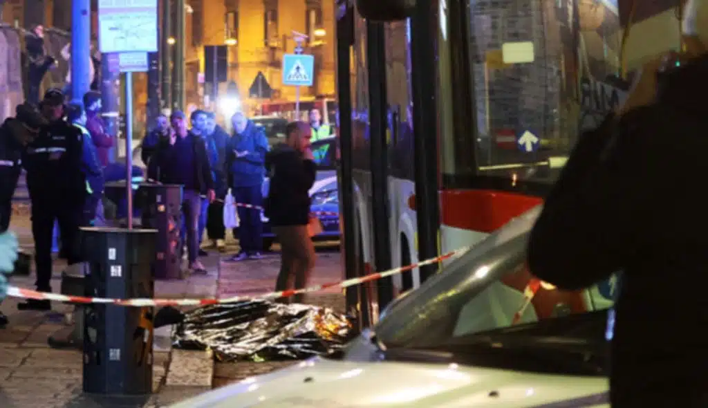Incidente Napoli morto