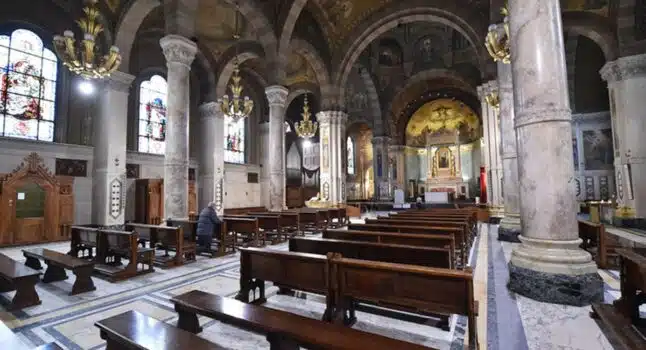 verona ruba cassa chiesa arrestato
