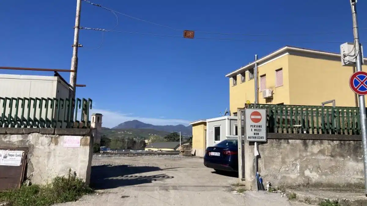 maxi-furto-stazione-ferroviaria-appia-benevento