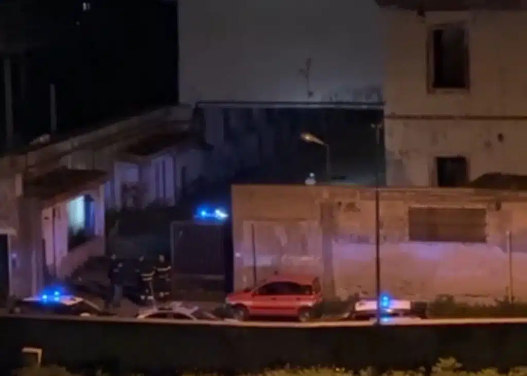 barricato fabbrica fucile castellammare stabia