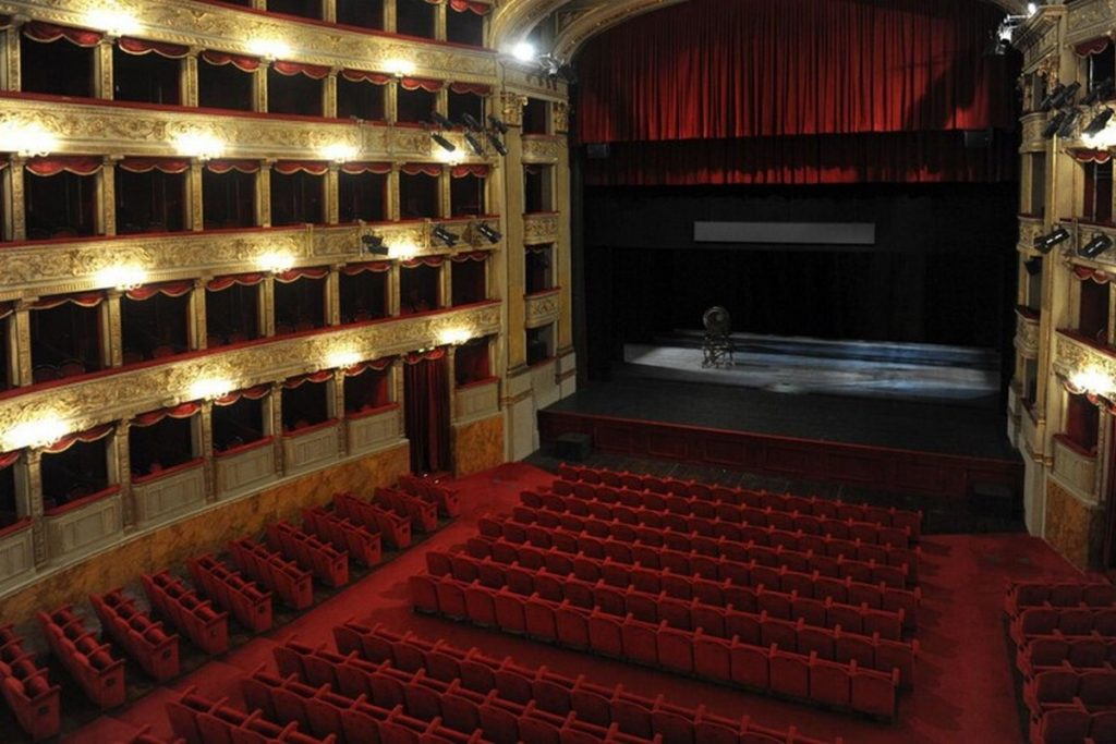 acamera approva proposta legge teatri monumento nazionale