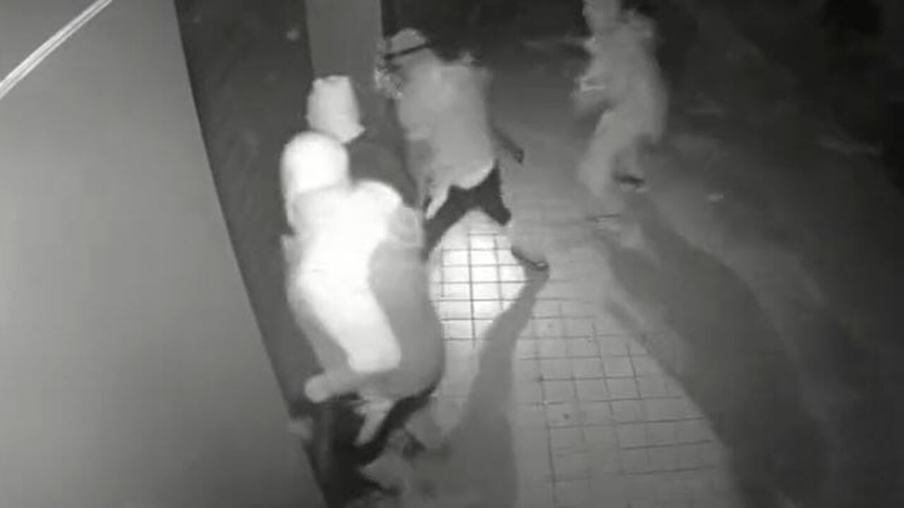 furto paninoteca aversa oggi 16 aprile
