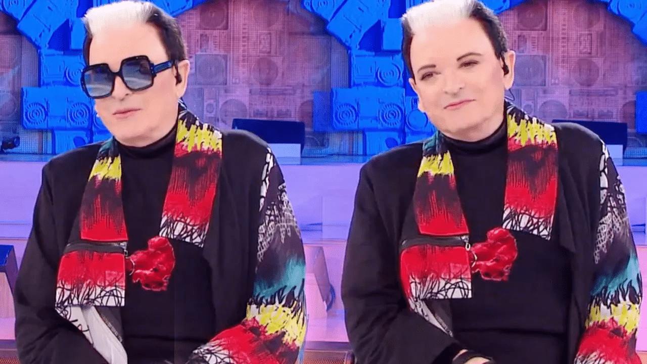 perché malgioglio indossa occhiali