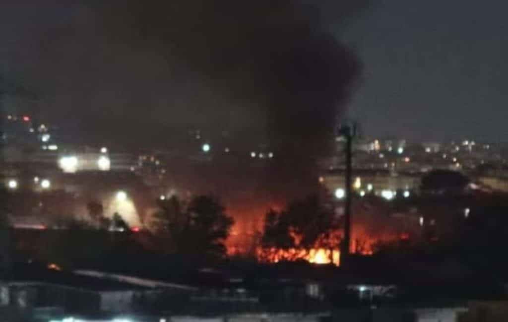 incendio campo rom scampia