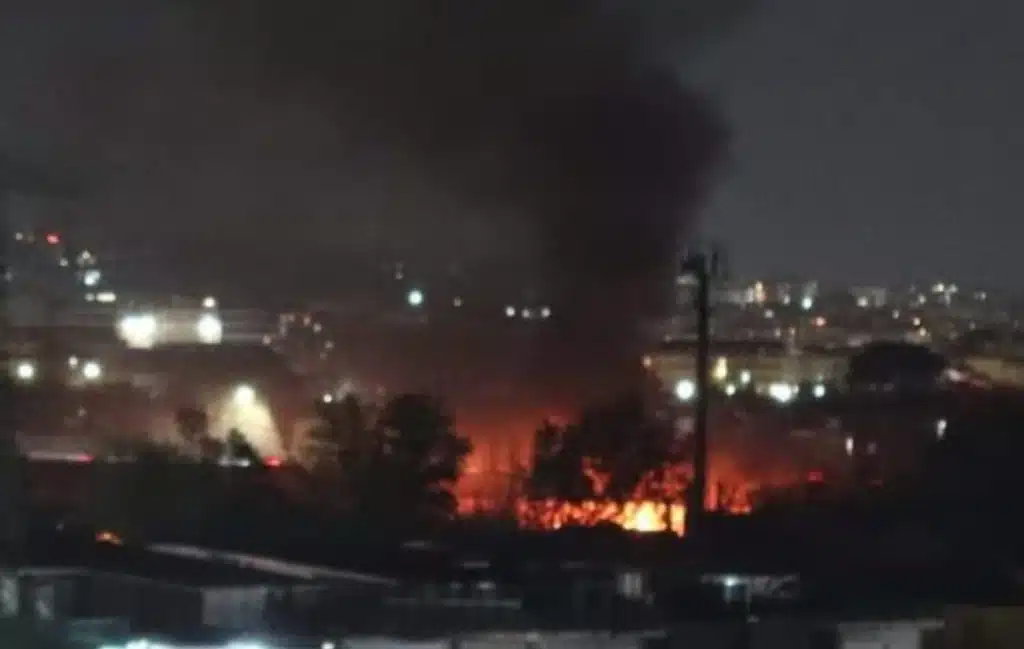 incendio campo rom scampia